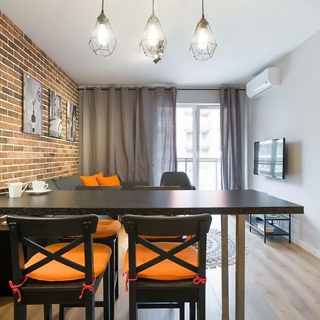 קרקוב Orange, Modern Apartment In The City Centre מראה חיצוני תמונה